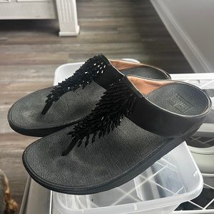 Women’s fitflops size 8